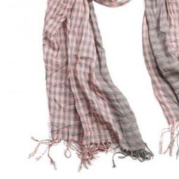 美特斯邦威淡粉色格纹方巾 春日少女感的点睛之笔